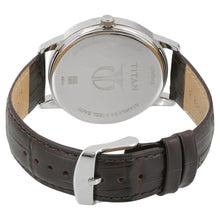 Load image into Gallery viewer, Titan Workwear Men&#39;s Watch White Dial, Leather Strap 1769SL04
